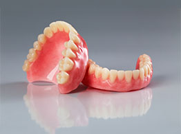 Complete-Dentures