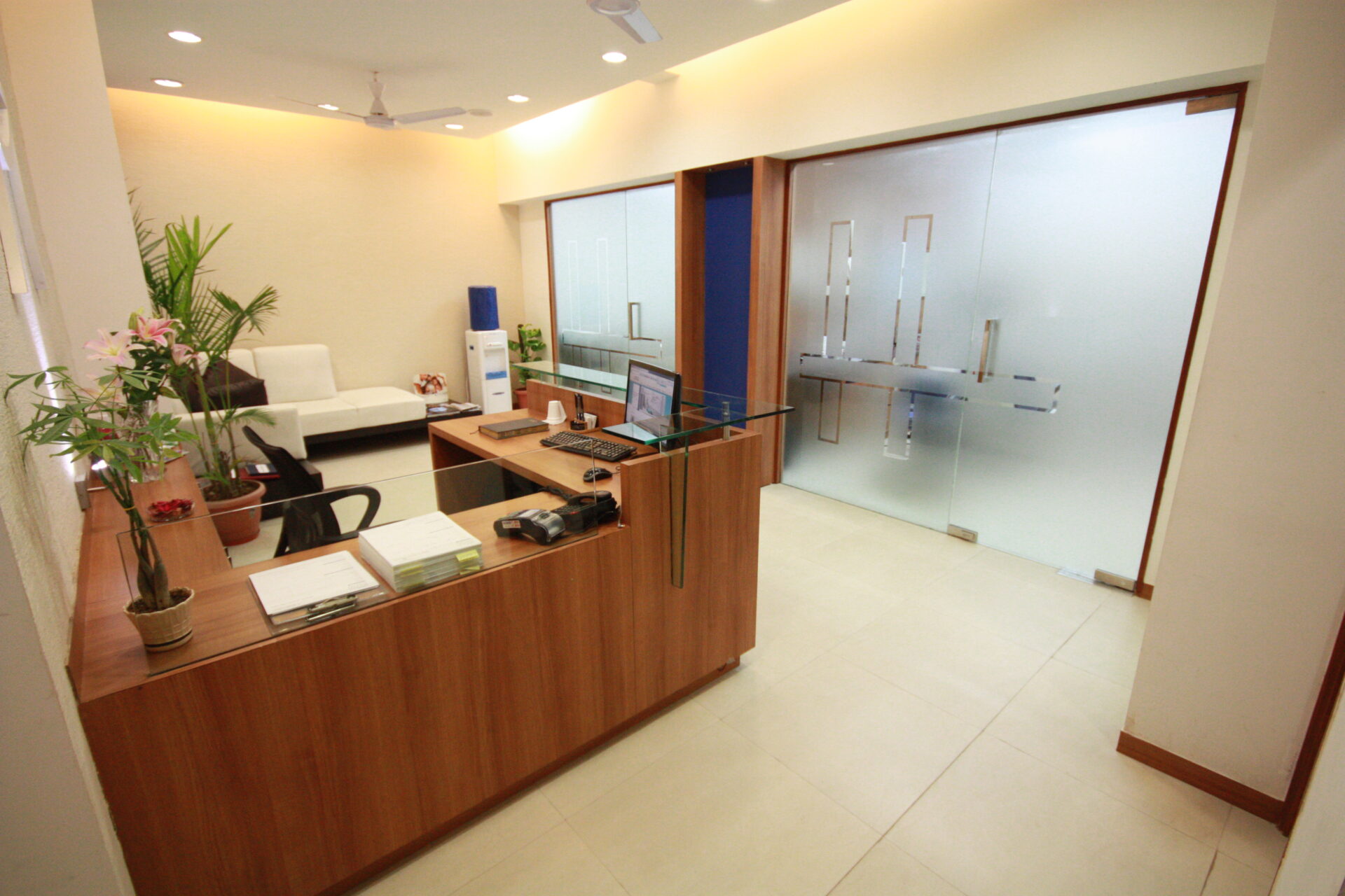 Choose The Best Dental Clinic In Delhi