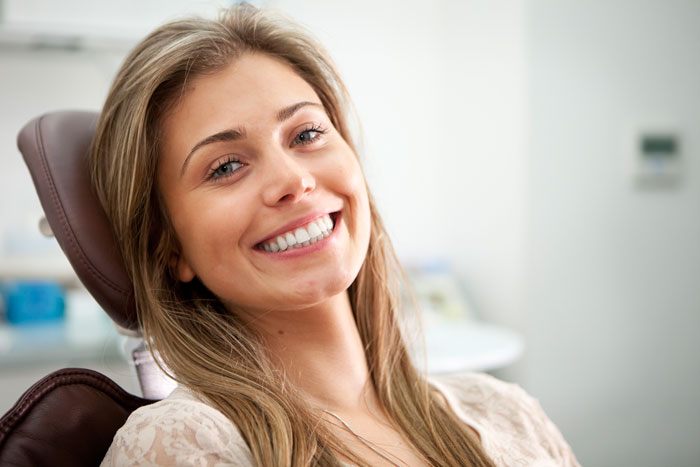 Crowns Veneers And Facial Youthfullness